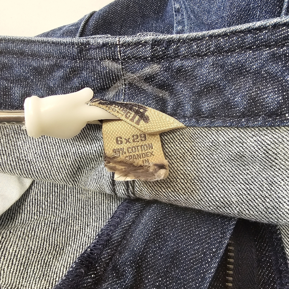Duluth Flex Relaxed Fit Jeans NWT. - Picture 5 of 8
